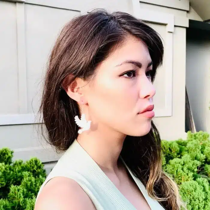 YAOLOGE – boucles d'oreilles en acrylique, colombes blanches, beaux bijoux volants, doux, romantique, cadeau pour femme, décoration française élégante pour filles 5