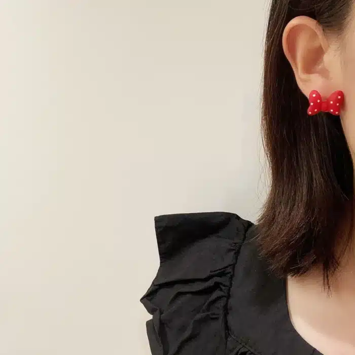 Boucles d'oreilles à nœud papillon rouge pour femmes, mignonnes, dessin animé, Vintage, mode, bijoux à breloques en résine, nouveau joli cadeau 2023 2