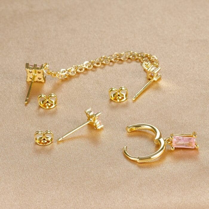 composition_boucle_oreille_4_trous_14