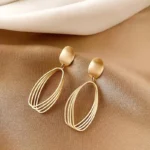 Boucles d'oreilles à Clip minimalistes coréennes, bijoux élégants couleur or, boucles d'oreilles à Clip Goemtric sans Piercing pour femmes 1