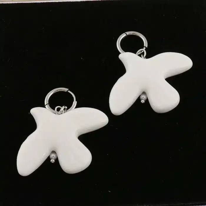Boucles d'oreilles rondes géométriques en métal pour femmes, cerceau de colombe de paix blanche, Style européen et américain, bijoux de personnalité, cadeau 7