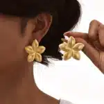 Boucles d'oreilles à tige fleurie pour femmes, grand bijou vintage floral en acier inoxydable 2