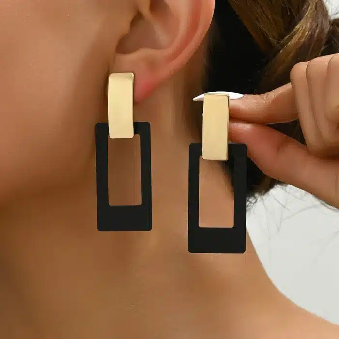 Boucles d'oreilles rectangulaires noires simples en métal pour femmes, boucles d'oreilles longues Vintage en or Non percées, bijoux cadeaux de vacances quotidiens 3