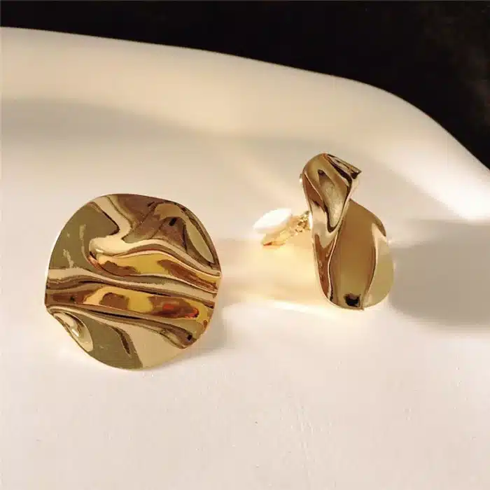 Boucles d'oreilles circulaires plissées sans perçage pour femmes, Design personnalisé, boucles d'oreilles en métal Punk irrégulières, bijoux de fête 4