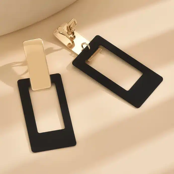 Boucles d'oreilles rectangulaires noires simples en métal pour femmes, boucles d'oreilles longues Vintage en or Non percées, bijoux cadeaux de vacances quotidiens 2