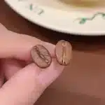 Boucles d'oreilles créatives en grains de café bruns pour femmes et hommes, accessoires de personnalité réalistes, bijoux fantaisie drôles 3