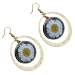 Boucle d'oreille fleur séchée
