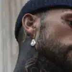Boucles d'oreilles baroques en perles, boucles d'oreilles créoles Huggie en perles simulées, grosses boucles d'oreilles en perles irrégulières pour hommes et femmes 1