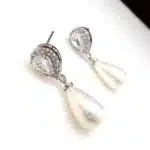 Huitan – boucles d'oreilles pendantes en forme de goutte d'eau pour femmes, accessoire d'oreille de luxe à la mode, bijoux de fête de fiançailles et de mariage 2
